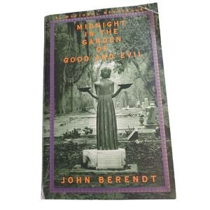 Midnight in the Garden of Good and Evil by John Berendt